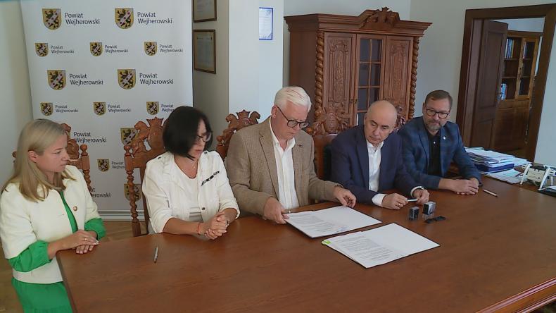 Wyremontują dwie drogi w gminie Choczewo