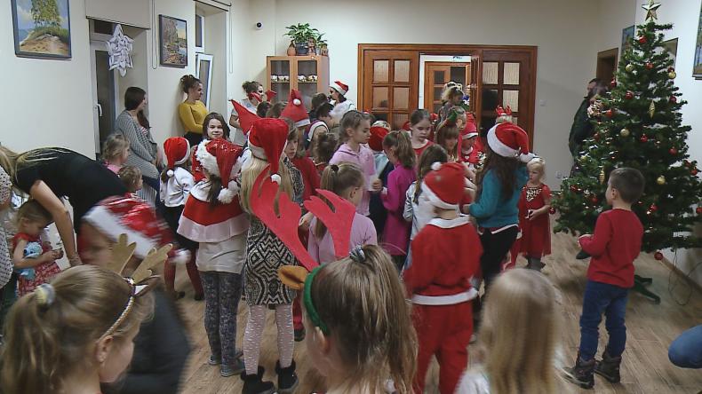 Mikołajkowe spotkanie dzieci w Bieszkowicach