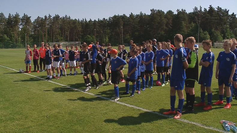 Młodzi piłkarze walczyli o tytuł najlepszych w województwie