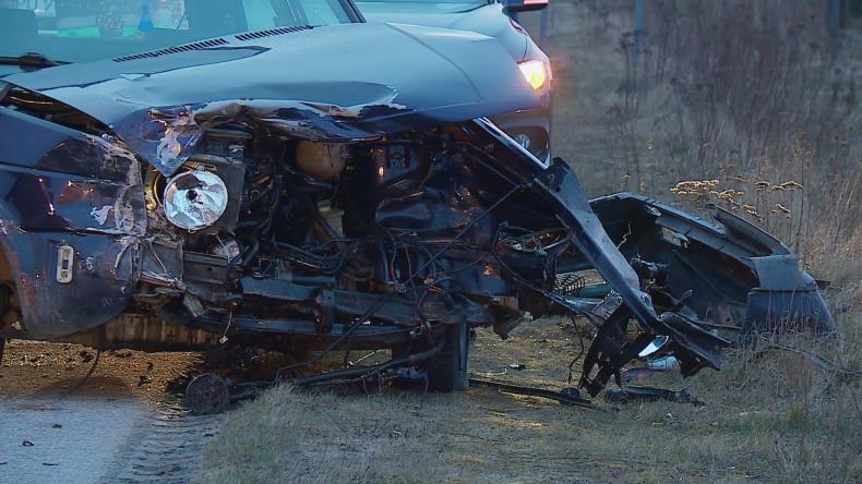 Seria kolizji na lokalnych drogach