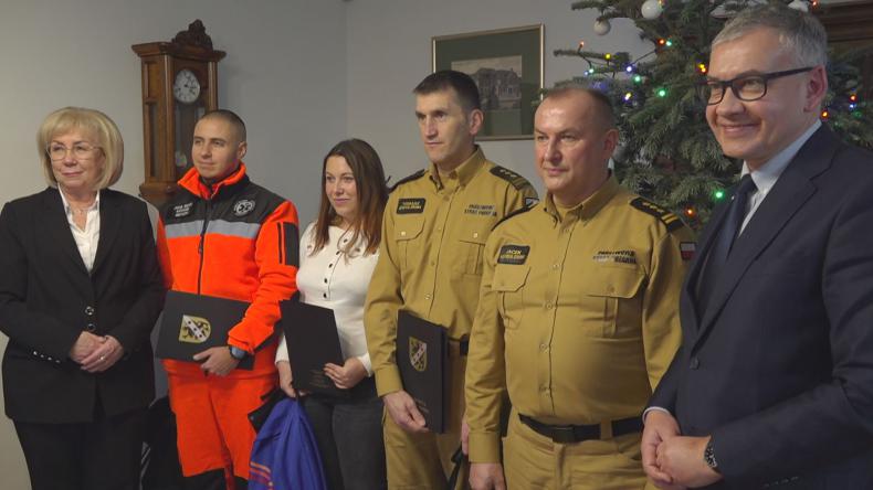 Wyróżnienia za bohaterska postawę