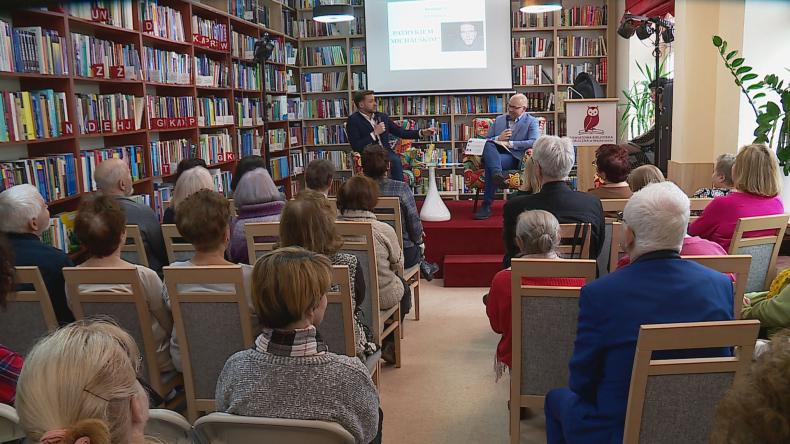 Radomir Wit odwiedził powiatową bibliotekę